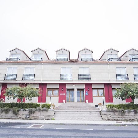 Hotel Alpina Villanueva De Arosa Buitenkant foto