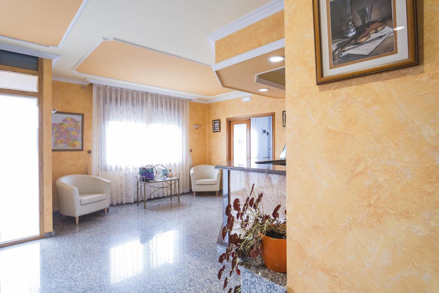 Hotel Alpina Villanueva De Arosa Buitenkant foto