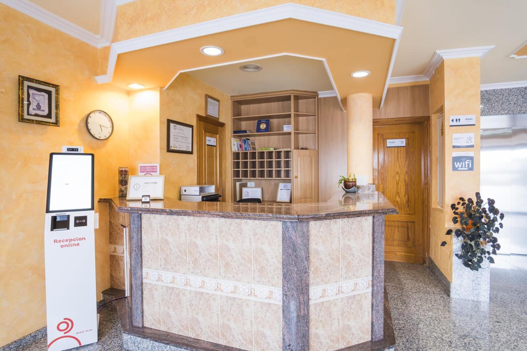 Hotel Alpina Villanueva De Arosa Buitenkant foto