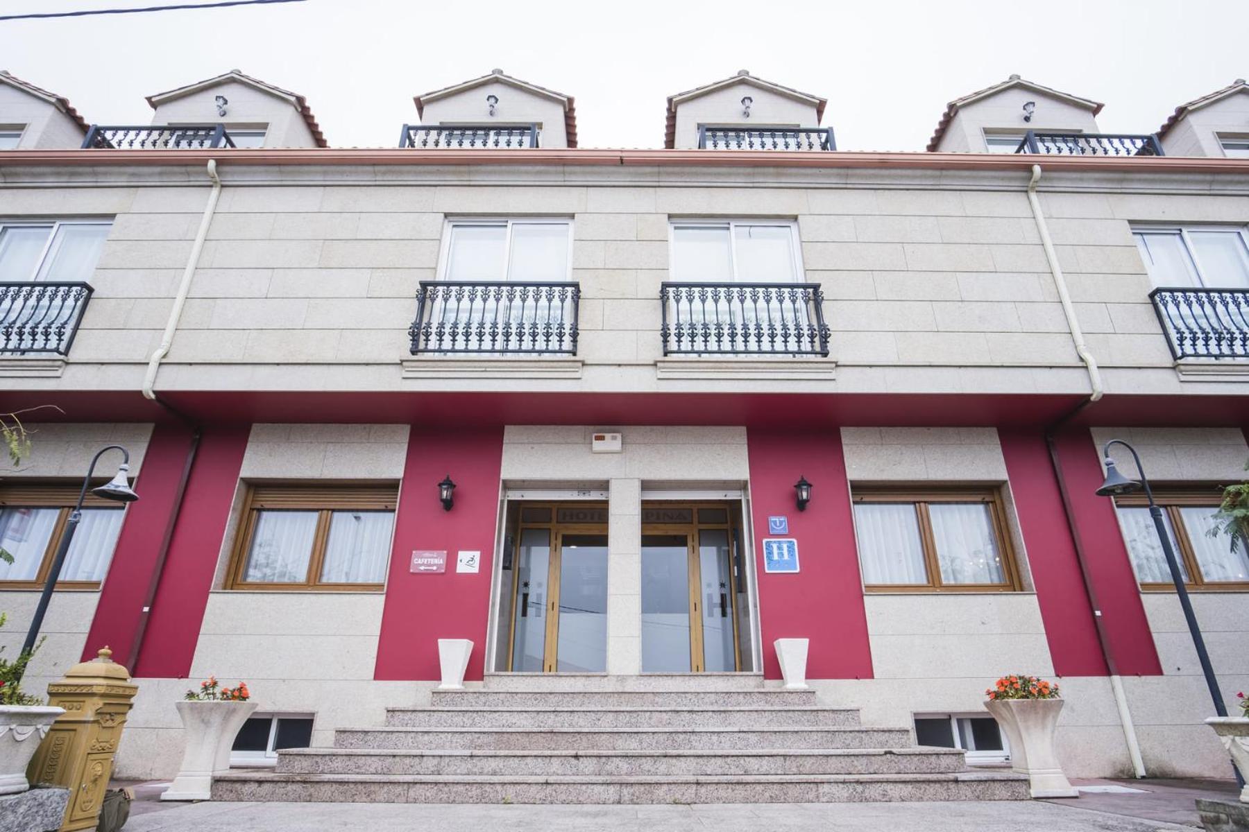 Hotel Alpina Villanueva De Arosa Buitenkant foto