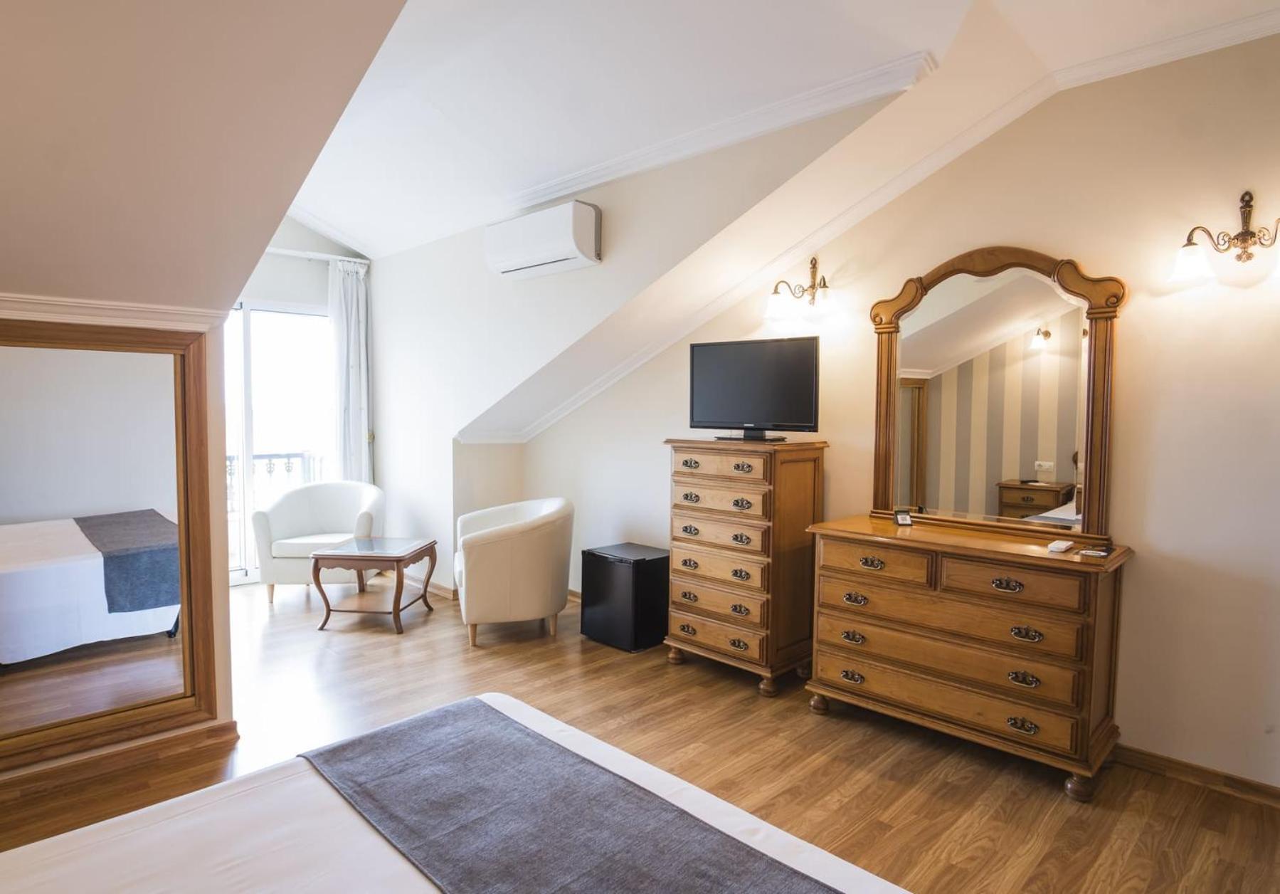 Hotel Alpina Villanueva De Arosa Buitenkant foto