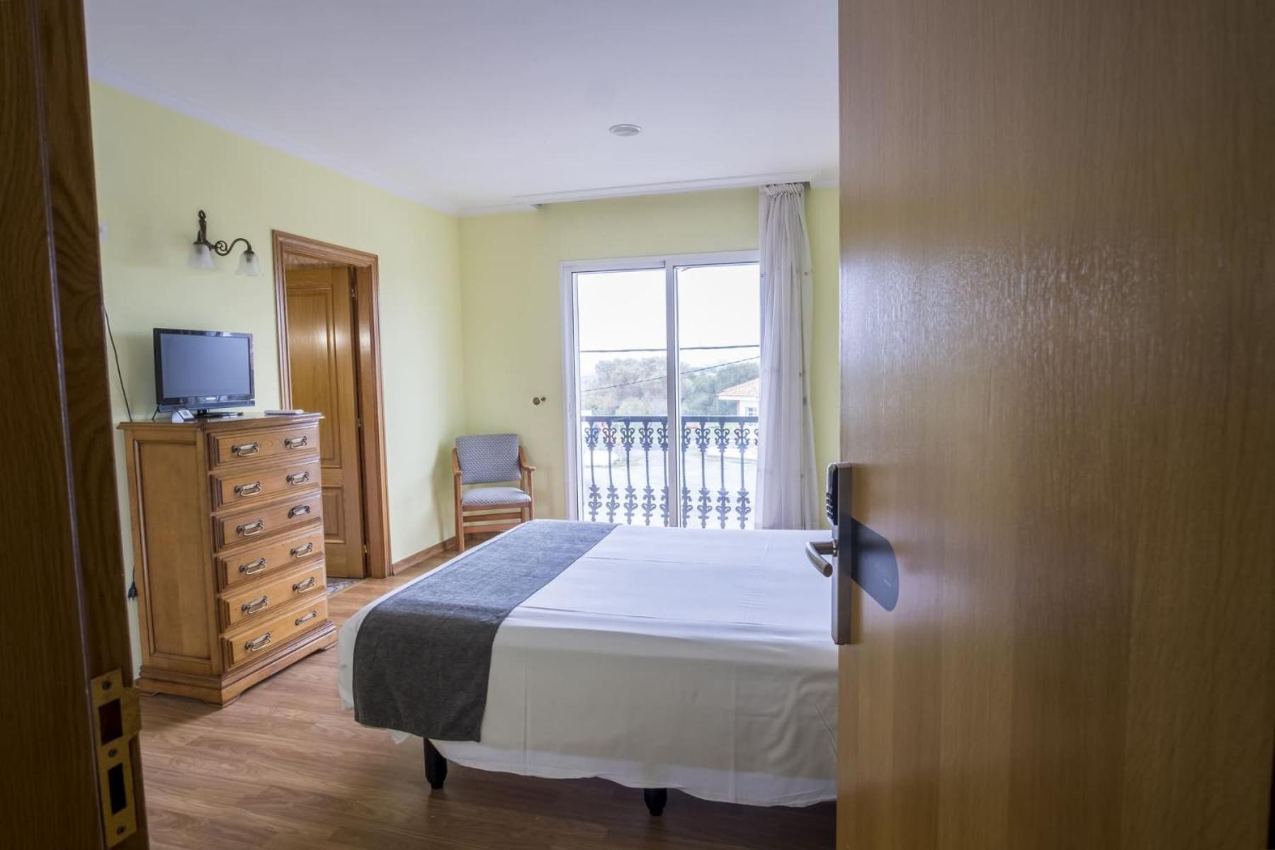 Hotel Alpina Villanueva De Arosa Buitenkant foto