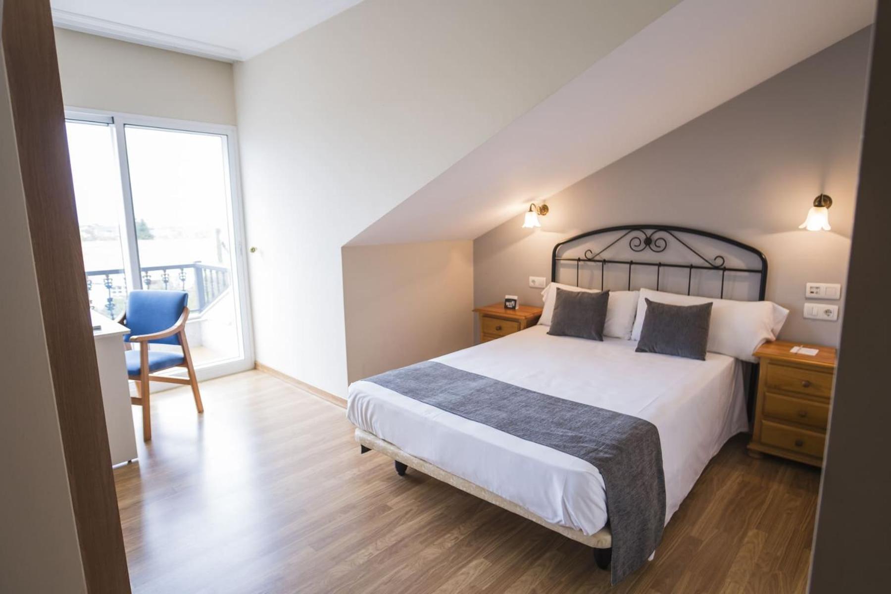 Hotel Alpina Villanueva De Arosa Buitenkant foto