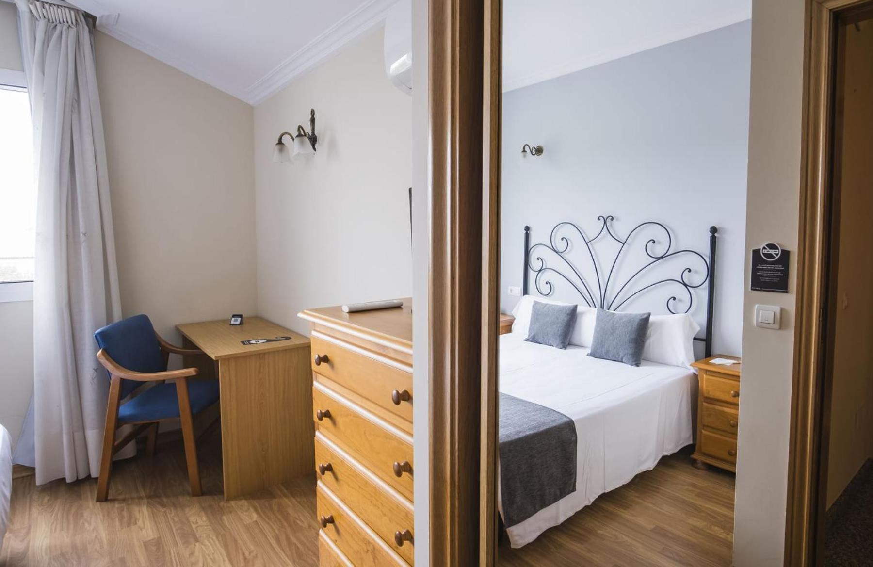 Hotel Alpina Villanueva De Arosa Buitenkant foto