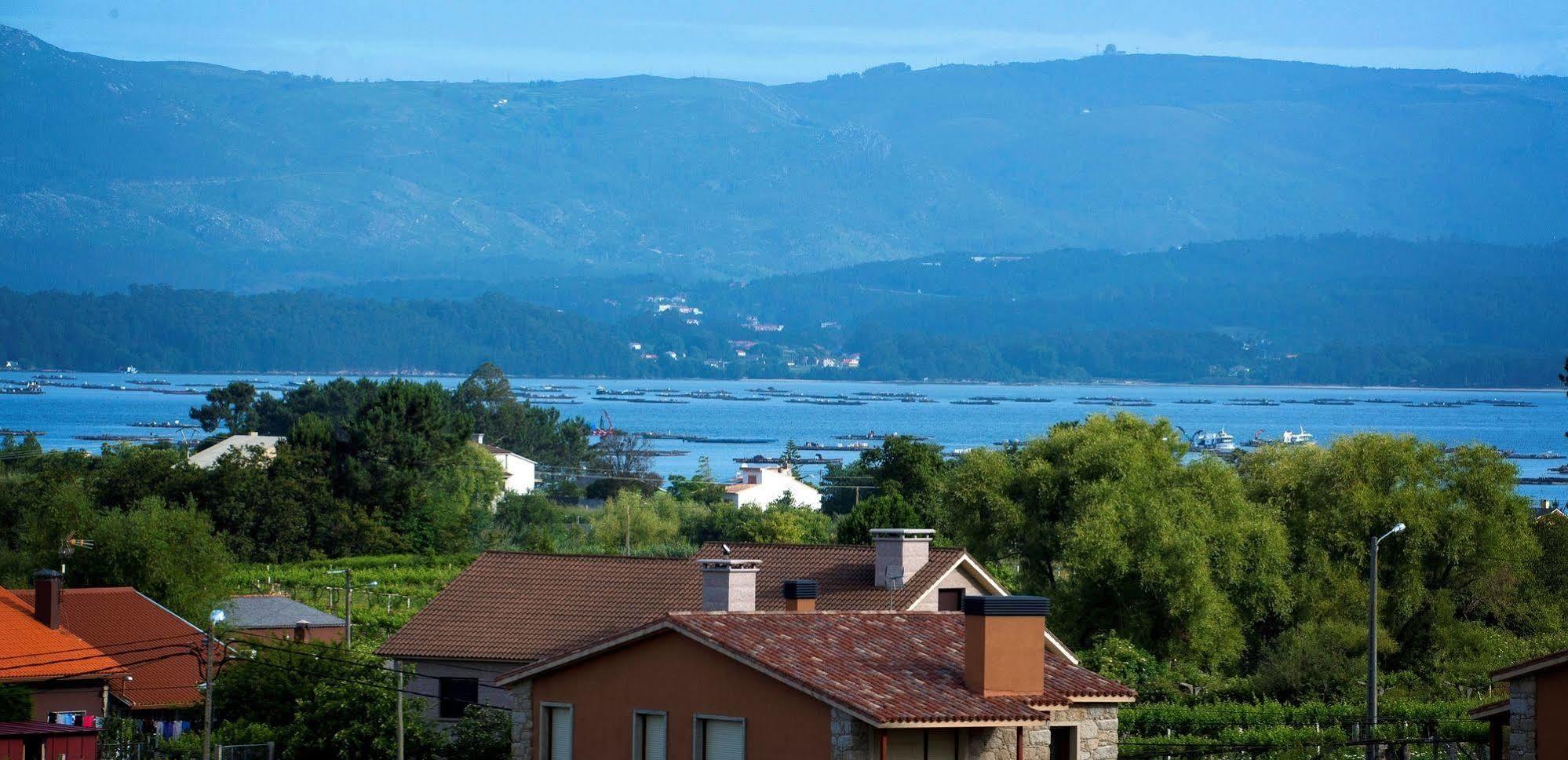 Hotel Alpina Villanueva De Arosa Buitenkant foto